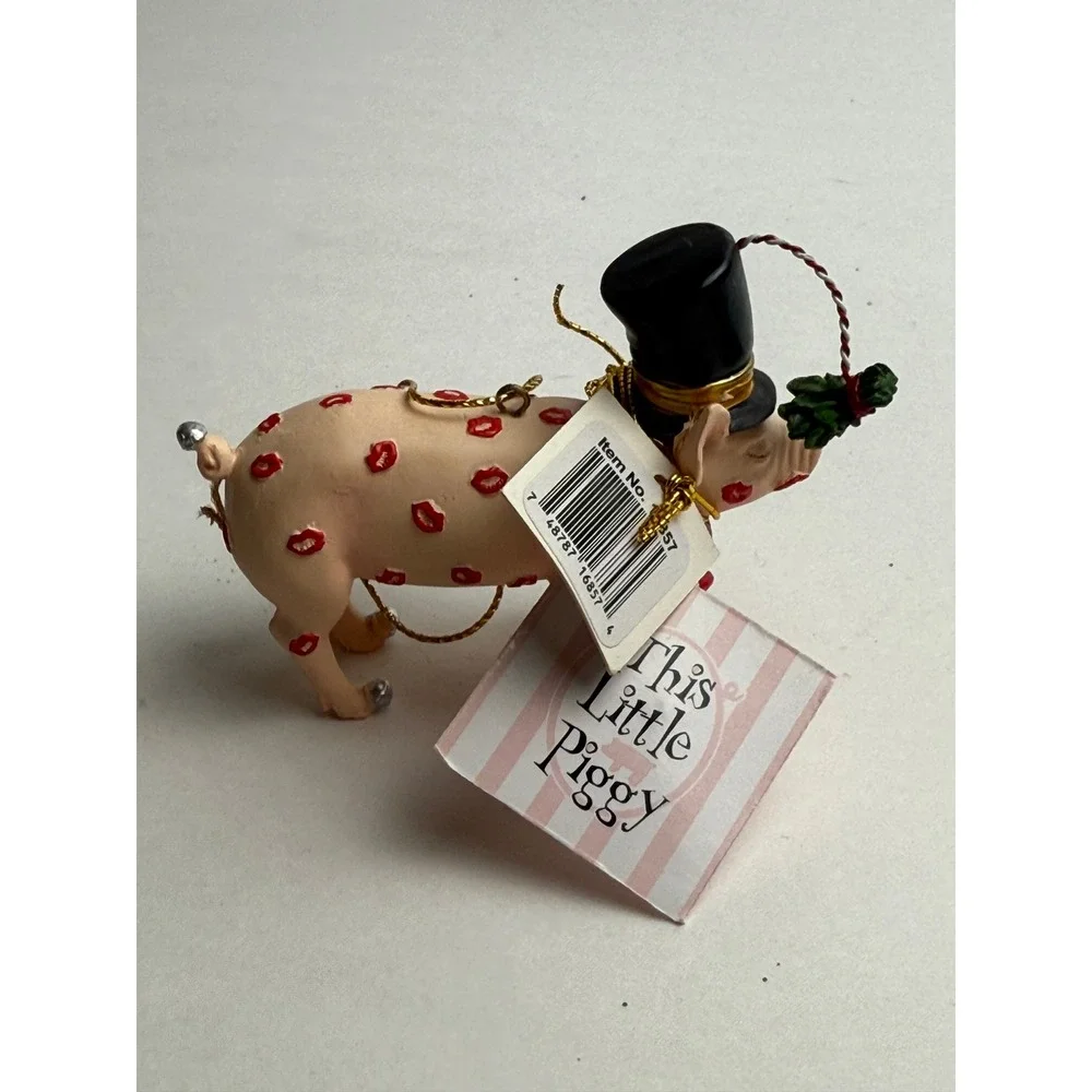 Westland Giftware Kissmas Pig Ornament Top Hat Scarf Kiss Lips‎ Holiday